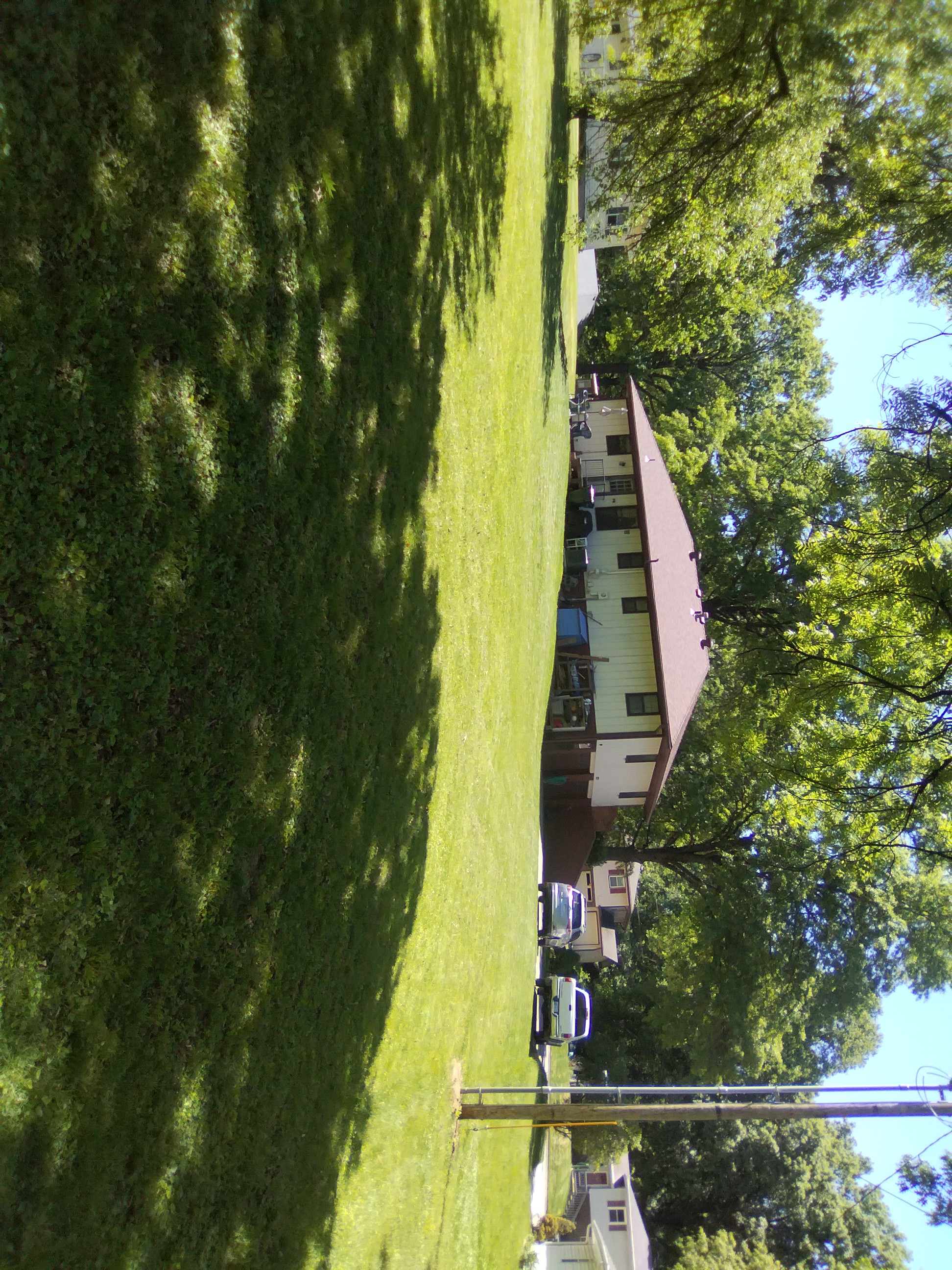 Lawn mowed and edged Leavenworth KS Groundworks